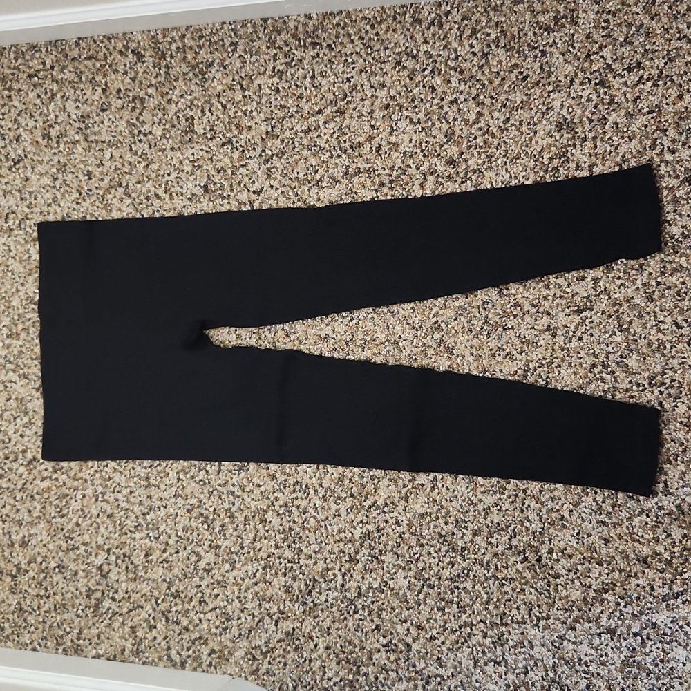Cotton-on Body, black seamless ribbed leggings,‎ size large